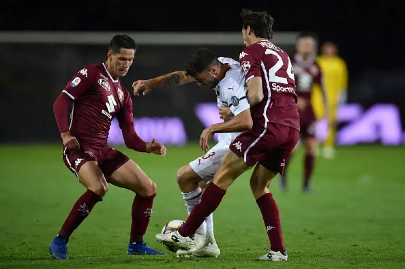 Nella ripresa la squadra di Mazzarri è passata in vantaggio con un rigore di Belotti e ha poi raddoppiato con un gran gol di Berenguer.
