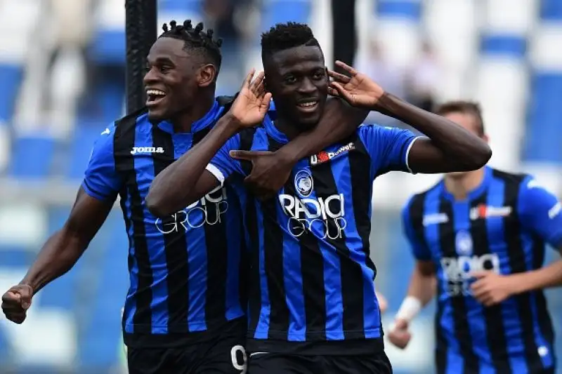 Dopo un primo tempo opaco la squadra di Gasperini passa due volte nella ripresa con Barrows e Castagne, di Panev il gol rossoblu.