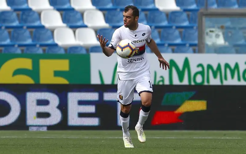 Dopo un primo tempo opaco la squadra di Gasperini passa due volte nella ripresa con Barrows e Castagne, di Panev il gol rossoblu.