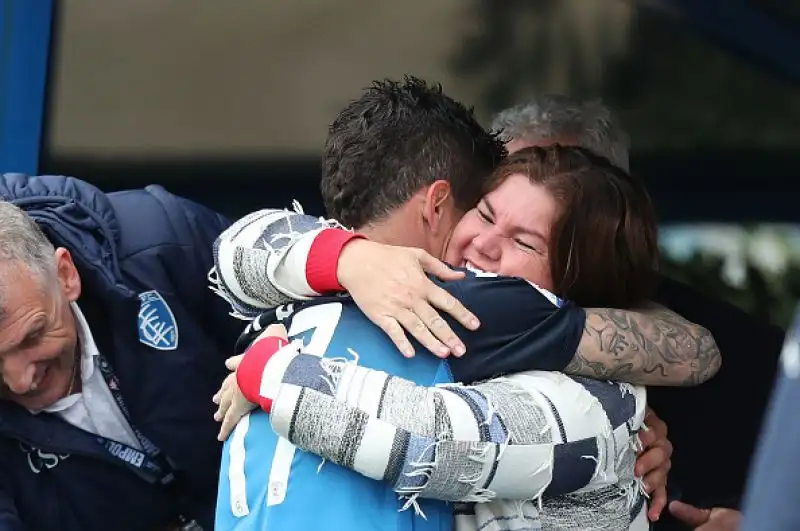 L'Empoli batte la Fiorentina al Castellani nell'anticipo delle 12.30 della 35esima giornata di serie A e torna a sperare nella salvezza.