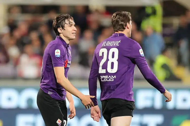 Calhanoglu su assist di Suso segna al 35' del primo tempo la rete che permette ai rossoneri di continuare a sperare.