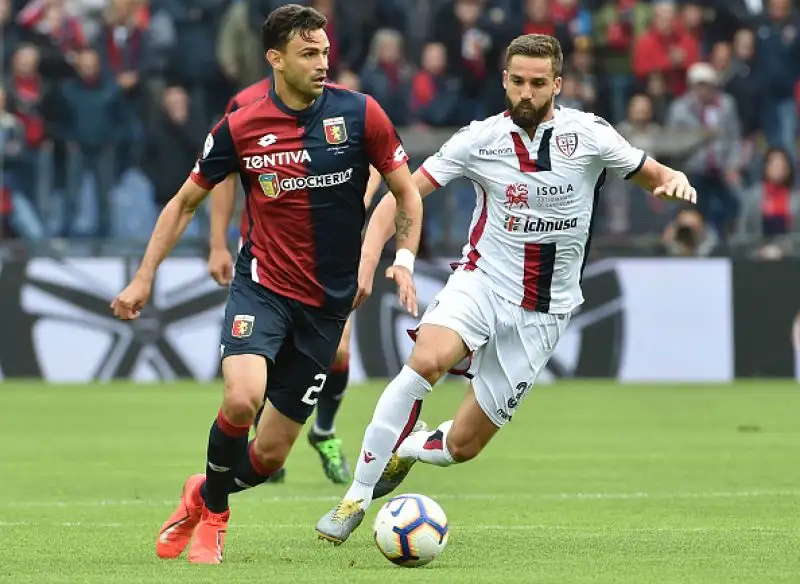 Derby rossoblù drammatico quello tra Genoa e Cagliari, terminato con un pareggio che rischia di inguaiare il Grifone nella rincorsa alla salvezza. 