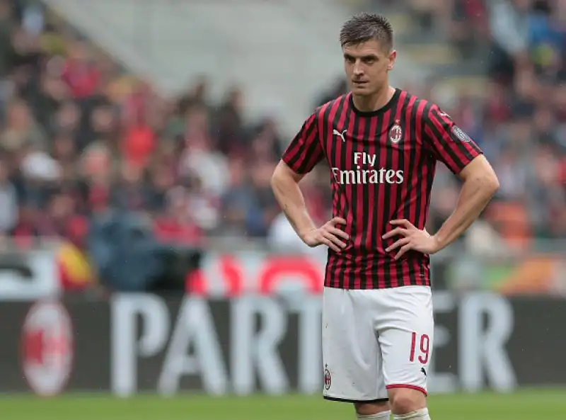 Il Milan rispetta il pronostico nell’ultima partita casalinga della stagione e resta in corsa per un posto nella prossima Champions League fino all’ultima giornata.
