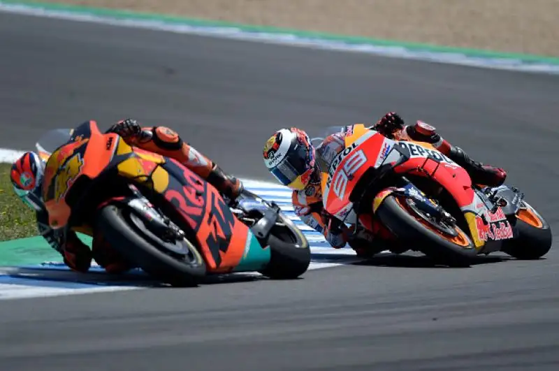 Marc Maquez domina e vince il Gran Premio di Spagna. A Jerez il campione del mondo riscatta la caduta di Austin e si riprende la leadership della classifica generale.