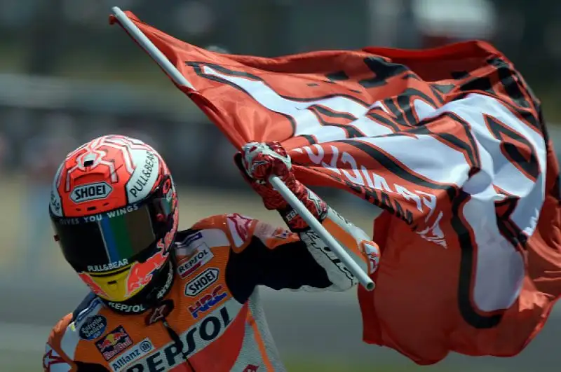 Marc Maquez domina e vince il Gran Premio di Spagna. A Jerez il campione del mondo riscatta la caduta di Austin e si riprende la leadership della classifica generale.