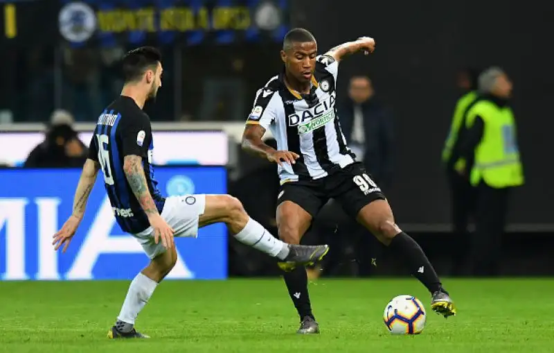 Terzo pareggio consecutivo per l’Inter, che però non riesce a dare sostanza ai punticini strappati a Roma e Juventus dovendosi accontentare dello 0-0 in casa dell’Udinese.