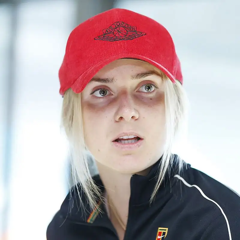 La tennista ucraina è nata ad Odessa da due genitori sportivi, il padre era un lottatore mentre la madre praticava il canottaggio a livello agonistico.