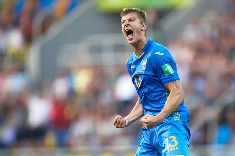 Tanti rimpianti per gli azzurrini, annullato dal VAR il gol capolavoro di Scamacca che avvea regalato il pari alla squadra di Nicolato nei minuti finali.