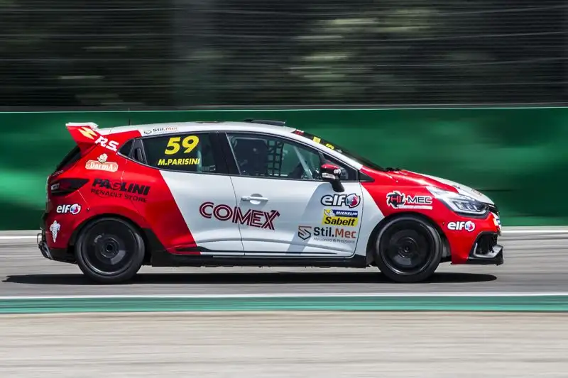 A Monza è stato un weekend all'insegna della velocità con campionati automobilistici di valenza nazionale e internazionale.