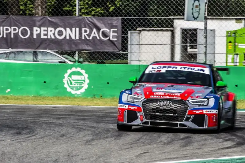 A Monza è stato un weekend all'insegna della velocità con campionati automobilistici di valenza nazionale e internazionale.