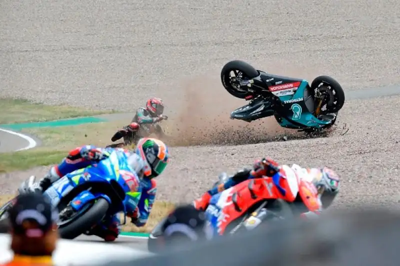 Ai piedi del podio le Ducati di Petrucci e Dovizioso, ottavo Valentino Rossi davanti a Morbidelli.