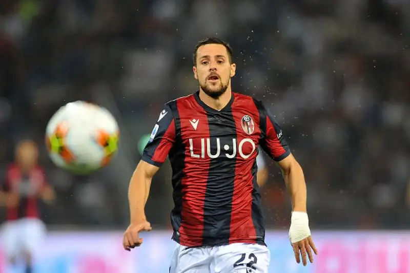 Sotto gli occhi di Sinisa Mihajlovic ancora una volta presente in panchina, il Bologna batte i ferraresi con un gol di Soriano.