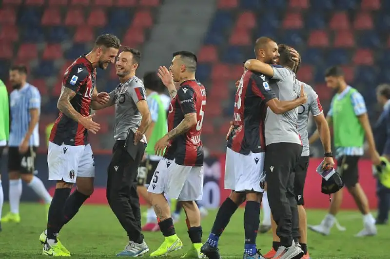 Sotto gli occhi di Sinisa Mihajlovic ancora una volta presente in panchina, il Bologna batte i ferraresi con un gol di Soriano.