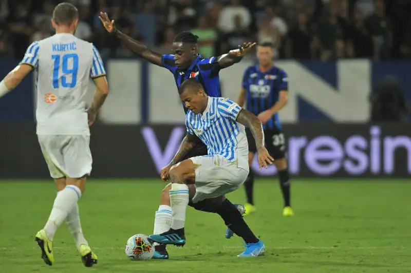 Sotto 2-0 dopo mezz'ora a Ferrara contro la Spal, l'Atalanta ribalta il match grazie alle reti di Gosens e Muriel (doppietta)