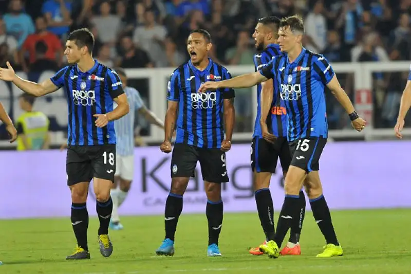 Sotto 2-0 dopo mezz'ora a Ferrara contro la Spal, l'Atalanta ribalta il match grazie alle reti di Gosens e Muriel (doppietta)
