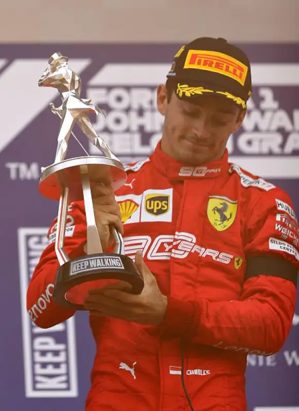 Il pilota monegasco ha vinto davanti alle Mercedes di Hamilton e Bottas e al compagno Vettel, Subito fuori la Red Bull di Verstappen.