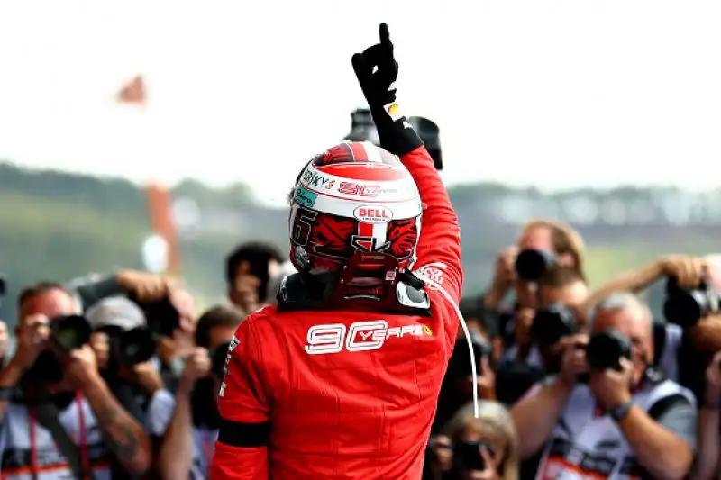 Il pilota monegasco ha vinto davanti alle Mercedes di Hamilton e Bottas e al compagno Vettel, Subito fuori la Red Bull di Verstappen.