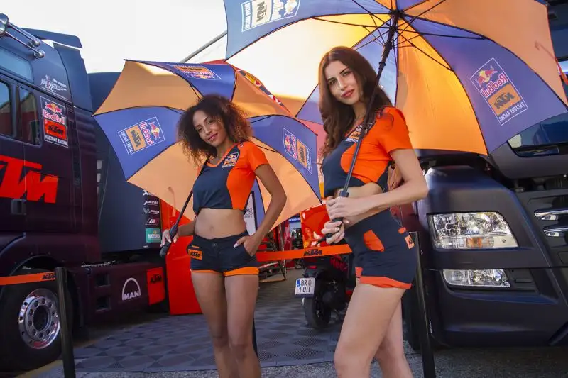 Le più belle foto delle modelle, a Misano per il Gran premio (foto Cristian Lovati).