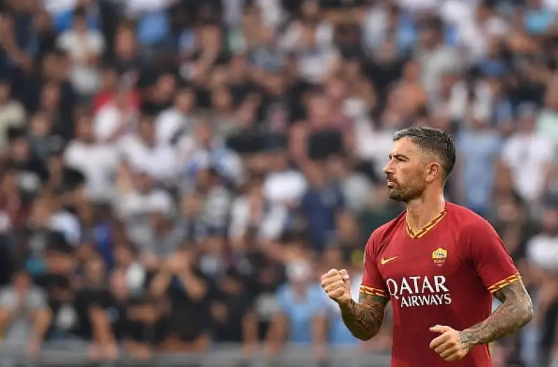 Gialorossi in vantaggio nel primo tempo con un rigore di Kolarov, Pareggio nella ripresa della squadra di Inzaghi con Luis Alberto assistito da Immobile.