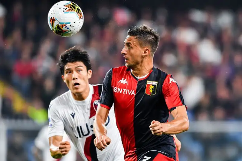 Pari senza gol tra Genoa e Bologna