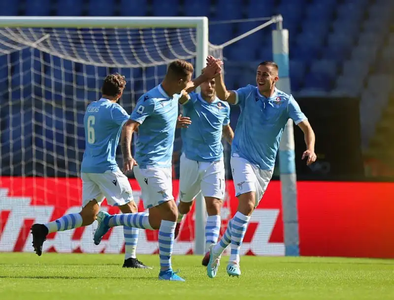Per i biancocelesti sono andati in gol Milinkovic-Savic, Radu, Caicedo e Immobile.