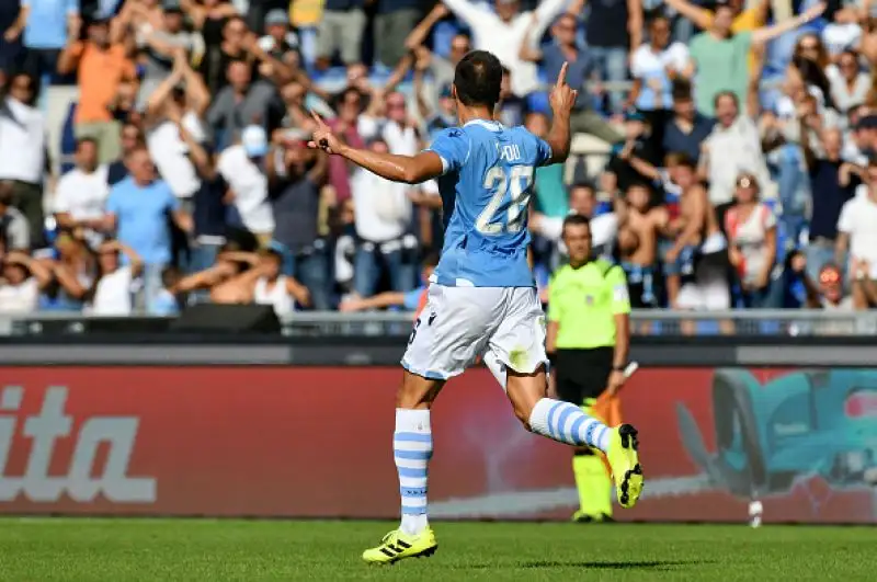 Per i biancocelesti sono andati in gol Milinkovic-Savic, Radu, Caicedo e Immobile.