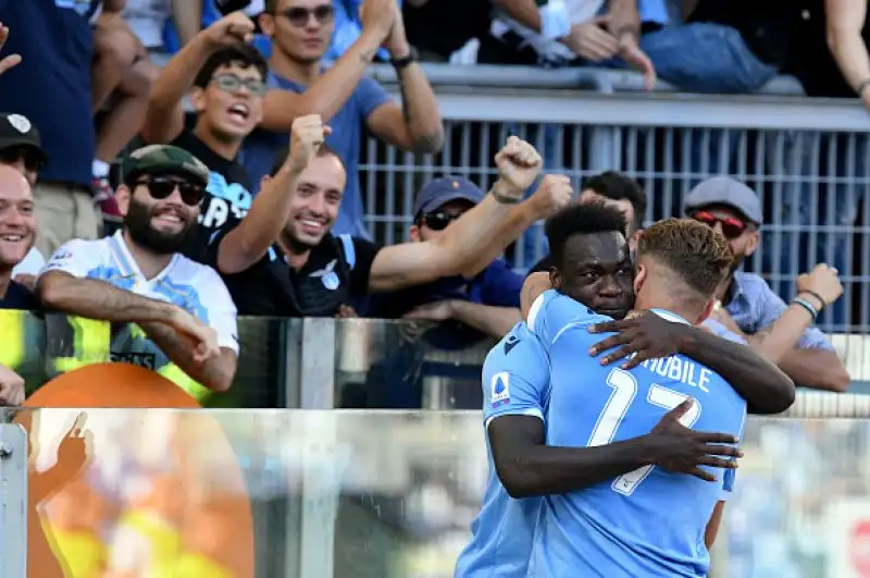 Per i biancocelesti sono andati in gol Milinkovic-Savic, Radu, Caicedo e Immobile.