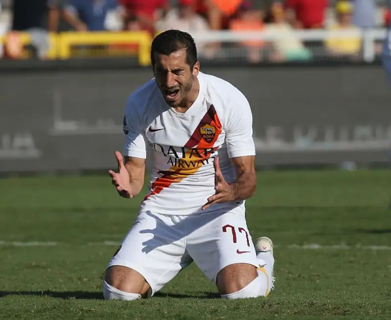 Il match p stato deciso da un colpo di testa di Edin Dzeko su assist di Mkhitaryan.