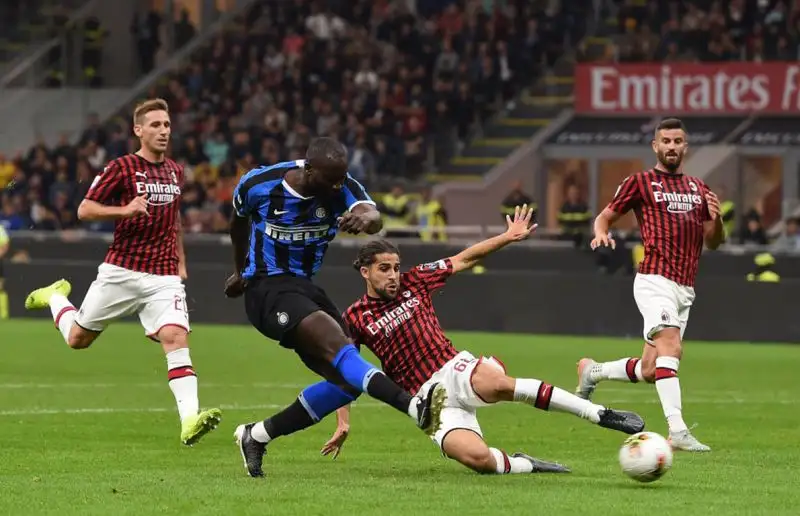 I nerazzurri stendono per 2-0 i cugini grazie ai gol di Brozovic e Lukaku.