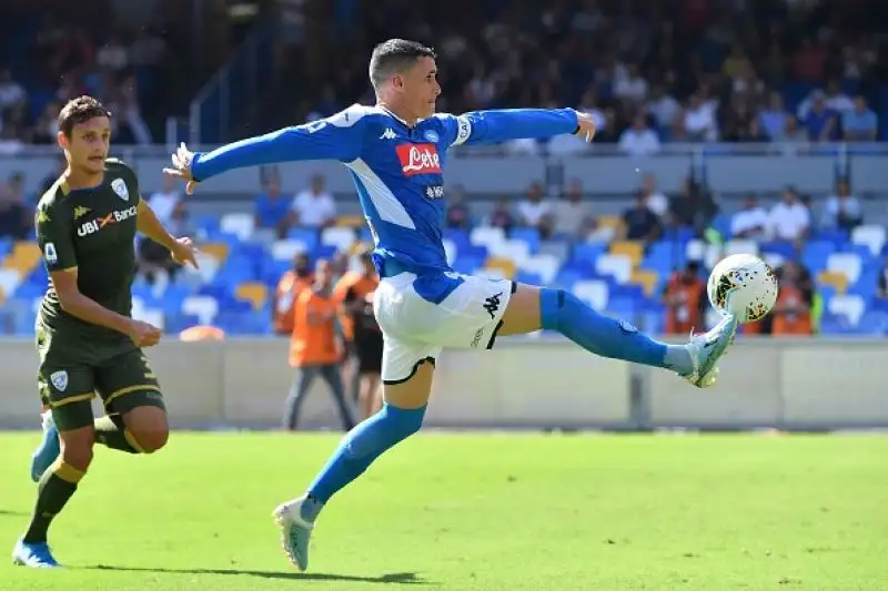 La squadra di Ancelotti si è imposta grazie alle reti di Mertens e Manolas.