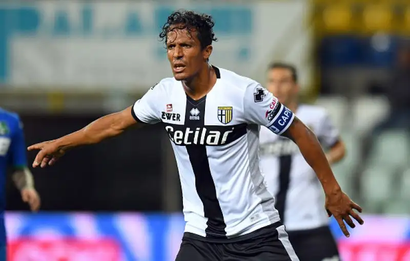 Il Parma supera di misura allo scadre il Sassuolo grazie all'autorete di Bourabia