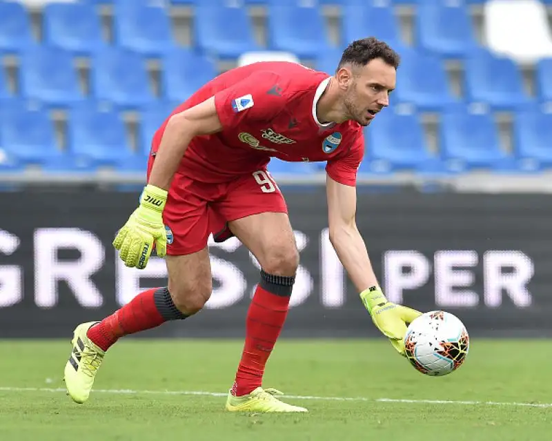 Il Sassuolo schianta la Spal con la doppietta di Caputo e il gol di Duncan, annullato dall'arbitro e riassegnato dal Var.