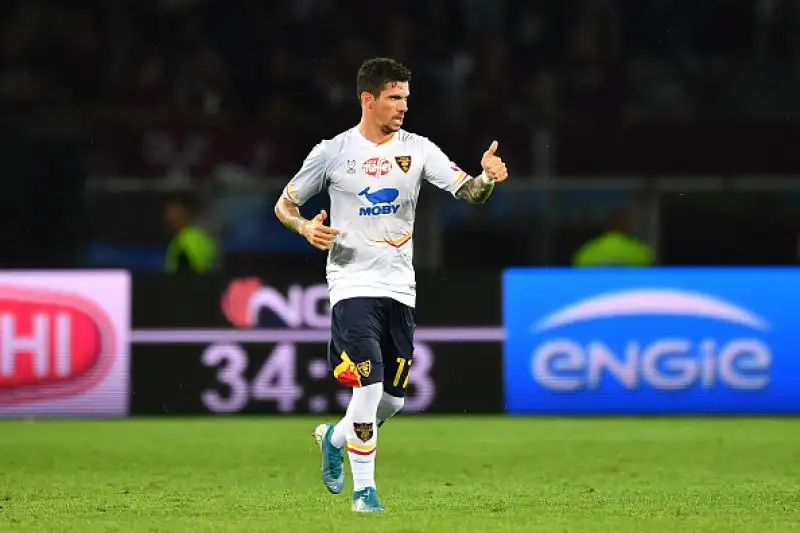 Il Lecce è andato in vantaggio con Farias, e dopo il pareggio su rigore di Belotti, ha trovato il gol vittoria con Mancosu.