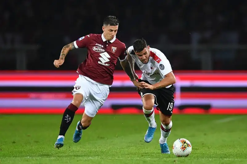 Nuova sconfitta per il Milan di Giampaolo: dopo il ko nel derby, i rossoneri sono stati battuti a Torino dai granata per 2-1.