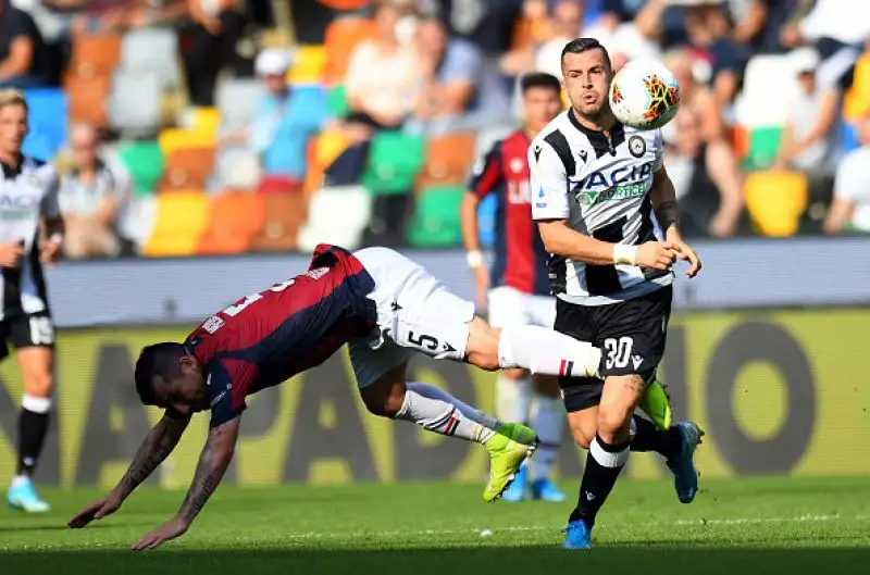 Per i friulani in gol Stefano Okaka nella prima frazione di gioco.