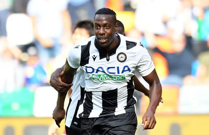Per i friulani in gol Stefano Okaka nella prima frazione di gioco.