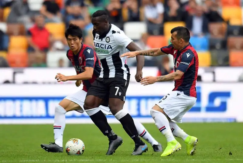 Per i friulani in gol Stefano Okaka nella prima frazione di gioco.