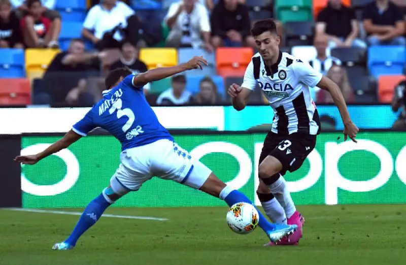 Basta un gol di Romulo per regalare alla squadra di Corini i tre punti contesi con l'Udinese.