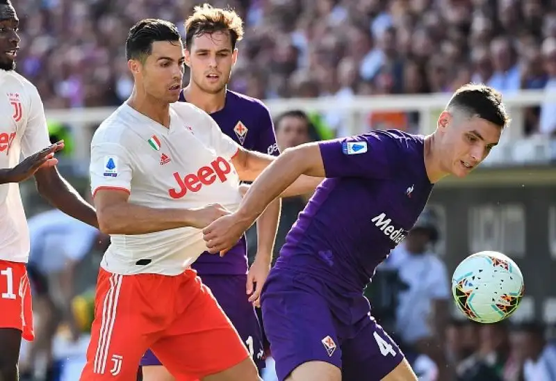 Nel giorno dell'esordio da titolare di Ribery la squadra di Montella pareggio a reti inviolate tra viola e bianconeri.
