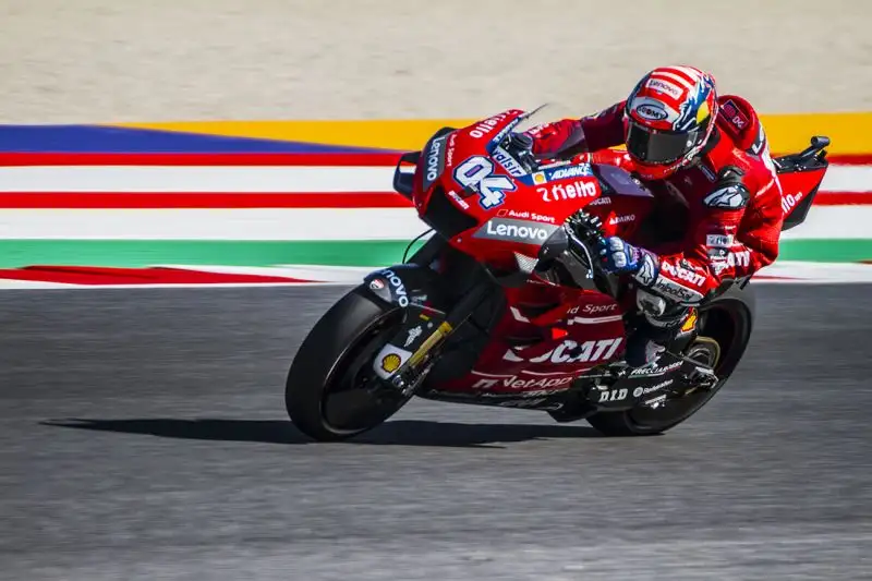 Le immagini delle prove del Gran Premio di San Marino e della riviera di Rimini negli scatti di Cristian Lovati.