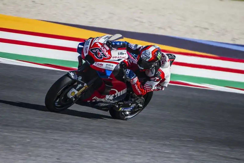 Le immagini delle prove del Gran Premio di San Marino e della riviera di Rimini negli scatti di Cristian Lovati.