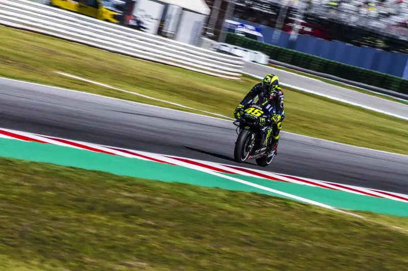 Le immagini delle prove del Gran Premio di San Marino e della riviera di Rimini negli scatti di Cristian Lovati.