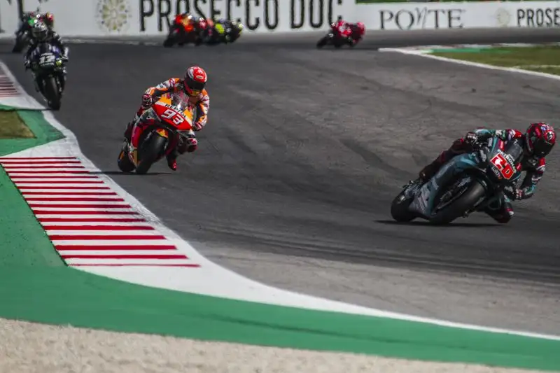 Sul podio con il campione del mondo anche Fabio Quartararo e Vinales, quarto Valentino Rossi, Sesto Dovizioso.