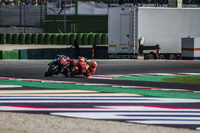 Sul podio con il campione del mondo anche Fabio Quartararo e Vinales, quarto Valentino Rossi, Sesto Dovizioso.