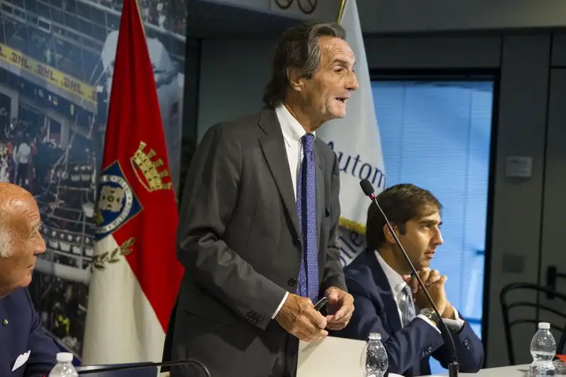 Nelle foto di Cristian Lovati le immagini della conferenza stampa di presentazione del Gp d'Italia durante la quale è stato sancito il passaggio di gestione dell'Autodromo da Sias ad Aci.