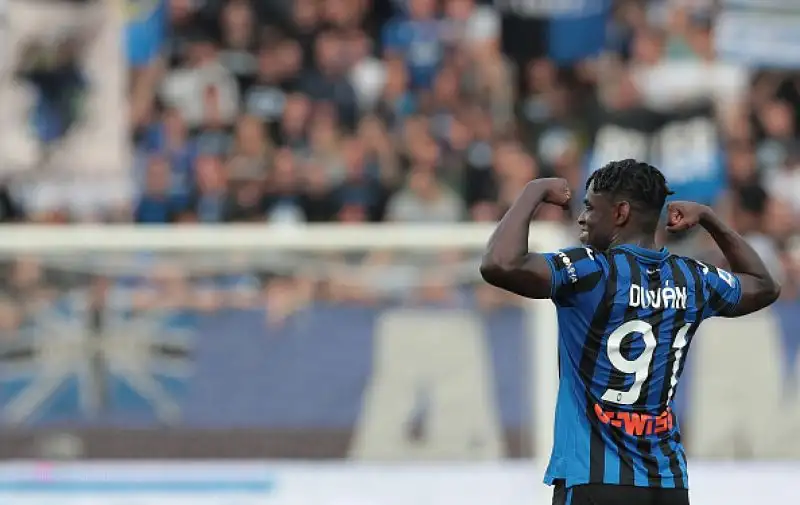 Per gli orobici in gol Gosens, Papu Gomez e Duvan Zapata, di Lucioni il gol della bandiera dei giallorossi.