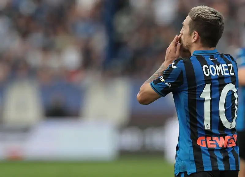 Per gli orobici in gol Gosens, Papu Gomez e Duvan Zapata, di Lucioni il gol della bandiera dei giallorossi.