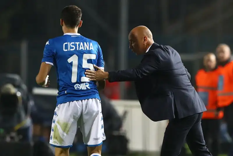 L'Inter è andata in vantaggio con un tiro deviato di Lautaro e ha poi raddoppiato nella ripresa con Lukaku nel miglior momento delle rondinelle. Il Brescia ha accorciato con un autorete di Skriniar.