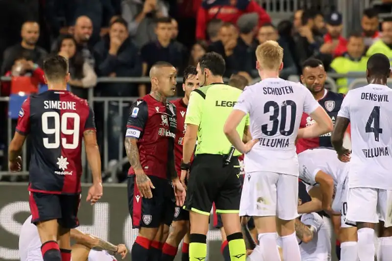 La squadra di Maran piega un Bologna che va in vantaggio ma poi non tiene alla distanza.