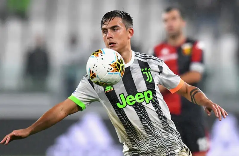 La Juventus piega per 2-1 il Genoa al 96': decide una match che sembrava stregato per i bianconeri Cristiano Ronaldo su rigore.